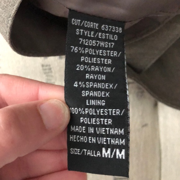 Tracy Evans gray vest size medium - Picture 5 of 7